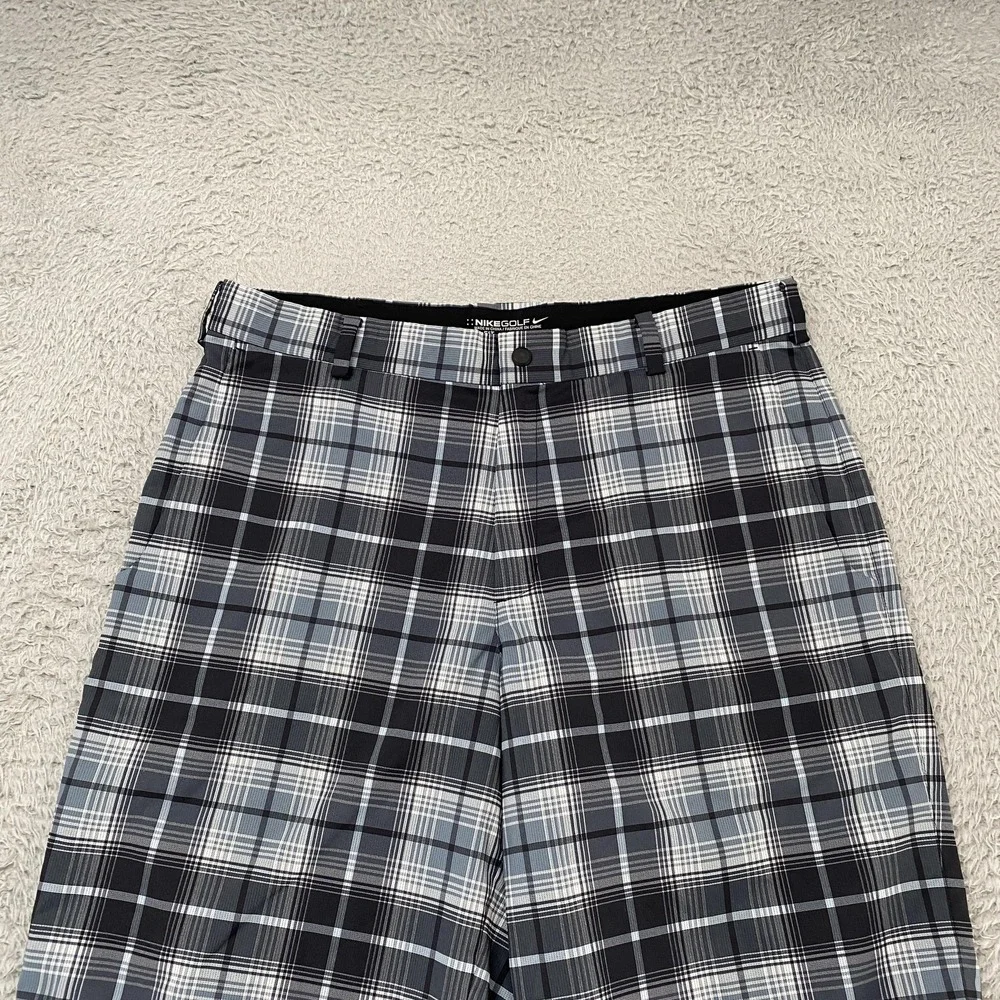 Nike Golf Shorts Mens 34 Gray Plaid‎ Dri-Fit Bermuda Golf 12 Inch Stretch